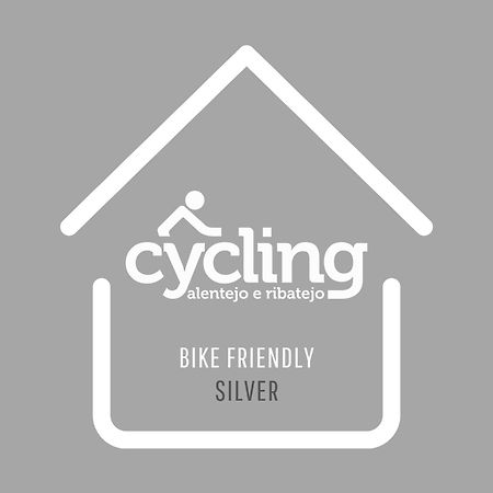 Апартаменти 4Bs - Birds & Bicycles Каштру-Верді Екстер'єр фото